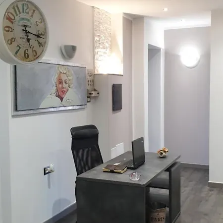 T-room
